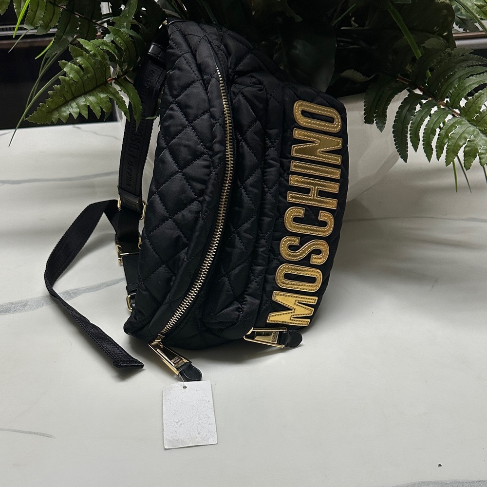 Moschino Black Quilted Nylon Belt Bag with Gold Lettering. Travel in Style - Picture 11 of 17